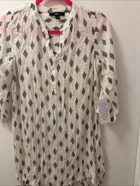 ellos Ivory Tunic with Black Diamond Motif